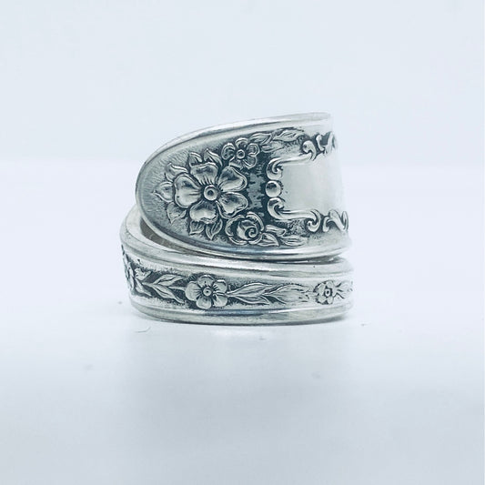 Anello Artigianale Mod. SPIRALE  Realizzato con Antica posata in Argento (Prima Metà del ’900)
