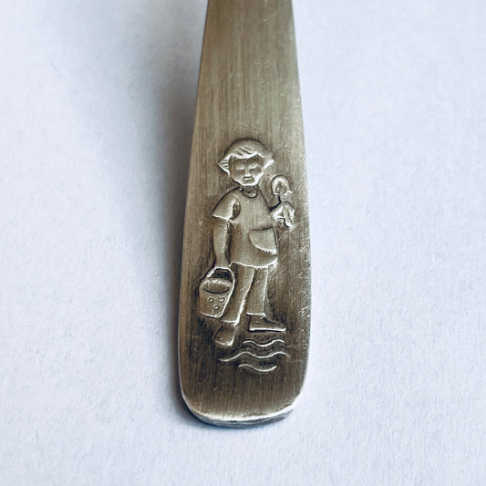 Anello Artigianale BIMBO AL MARE Mod. INTERO/CLASSICO/SPIRALE  PUSHER FOOD Realizzato con intero Antico pusher food in Argento (Prima Metà del ’900)