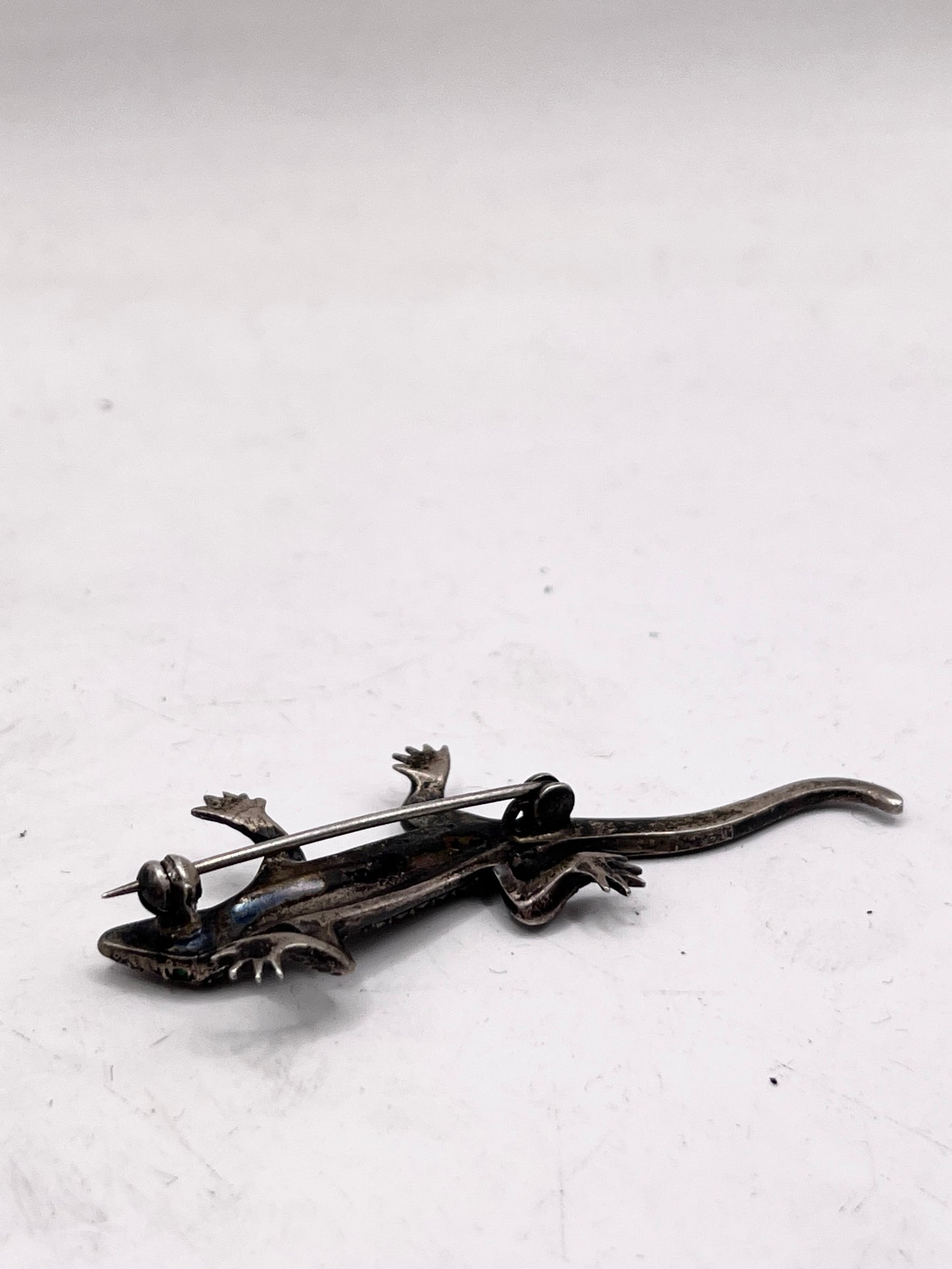 Anello Artigianale SPILLA GECKO Mod. SPILLA CON MARCASSITI Realizzato con Antica spilla in Argento (Prima Metà del ’900)