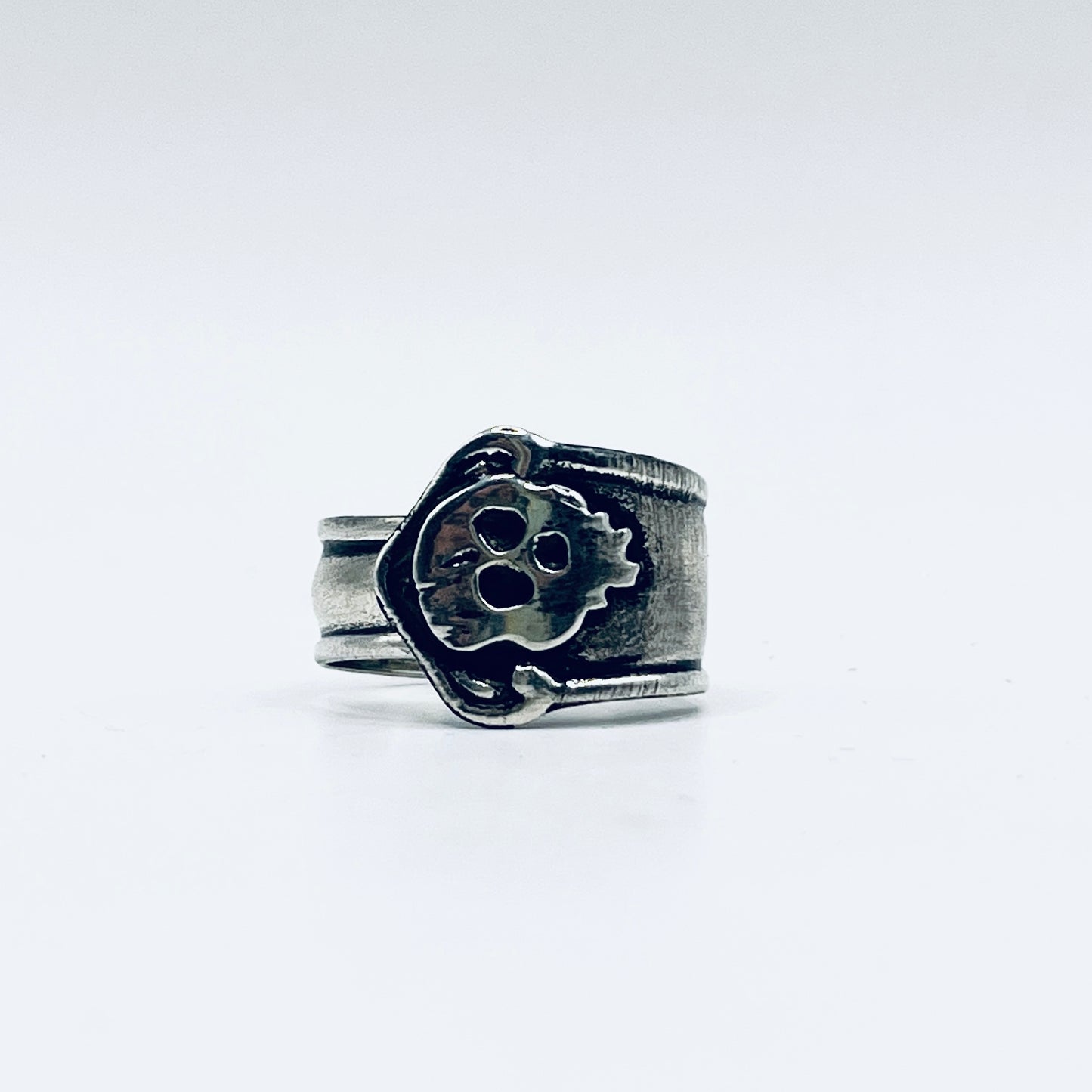 Anello Artigianale TESCHIO Mod. CLASSICO  Realizzato con Antica posata in Argento (Prima Metà del ’900)
