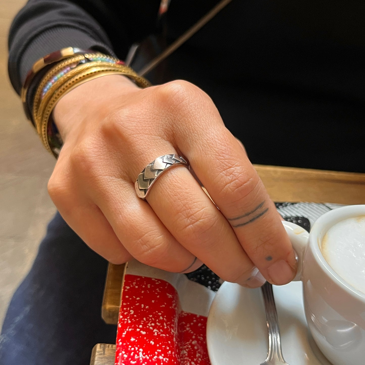 Anello Artigianale FRECCIA DI CUORI Mod. CLASSICO  Realizzato con Antica posata in Argento (Prima Metà del ’900)