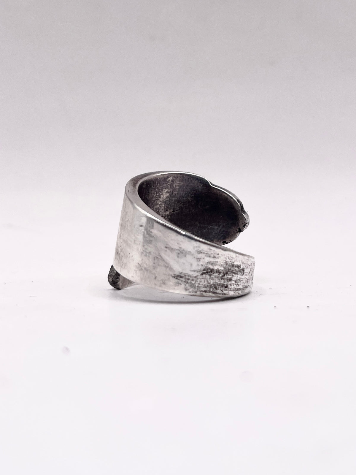 Anello Artigianale CENERENTOLA Mod. SPIRALE Realizzato con Antica posata in Argento (Prima Metà del ’900)