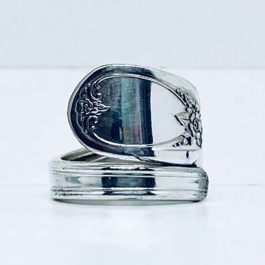 Anello Artigianale Mod. SPIRALE  Realizzato con Antica posata in Argento (Prima Metà del ’900)
