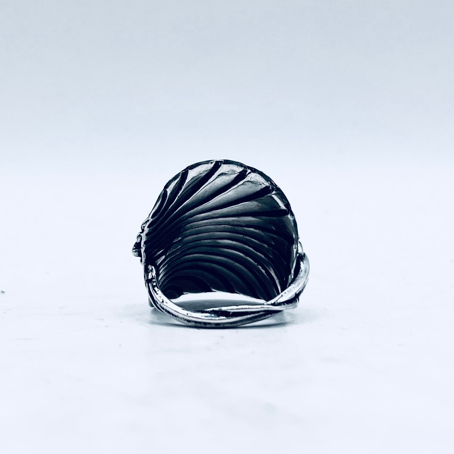 Anello Artigianale CONCHIGLIA MARGHERITE Mod. INTERO  Realizzato con intero Antico Cucchiaino in Argento 800(Prima Metà del ’900)