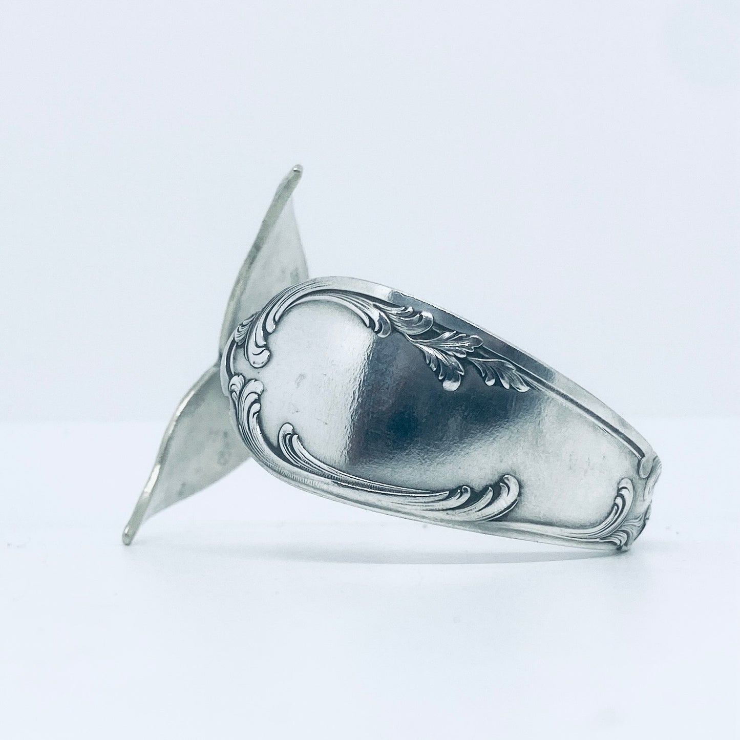 Bracciale Artigianale CODA Mod. CUCCHIAIO  Realizzato con Antica posata in Argento (Prima Metà del ’900)