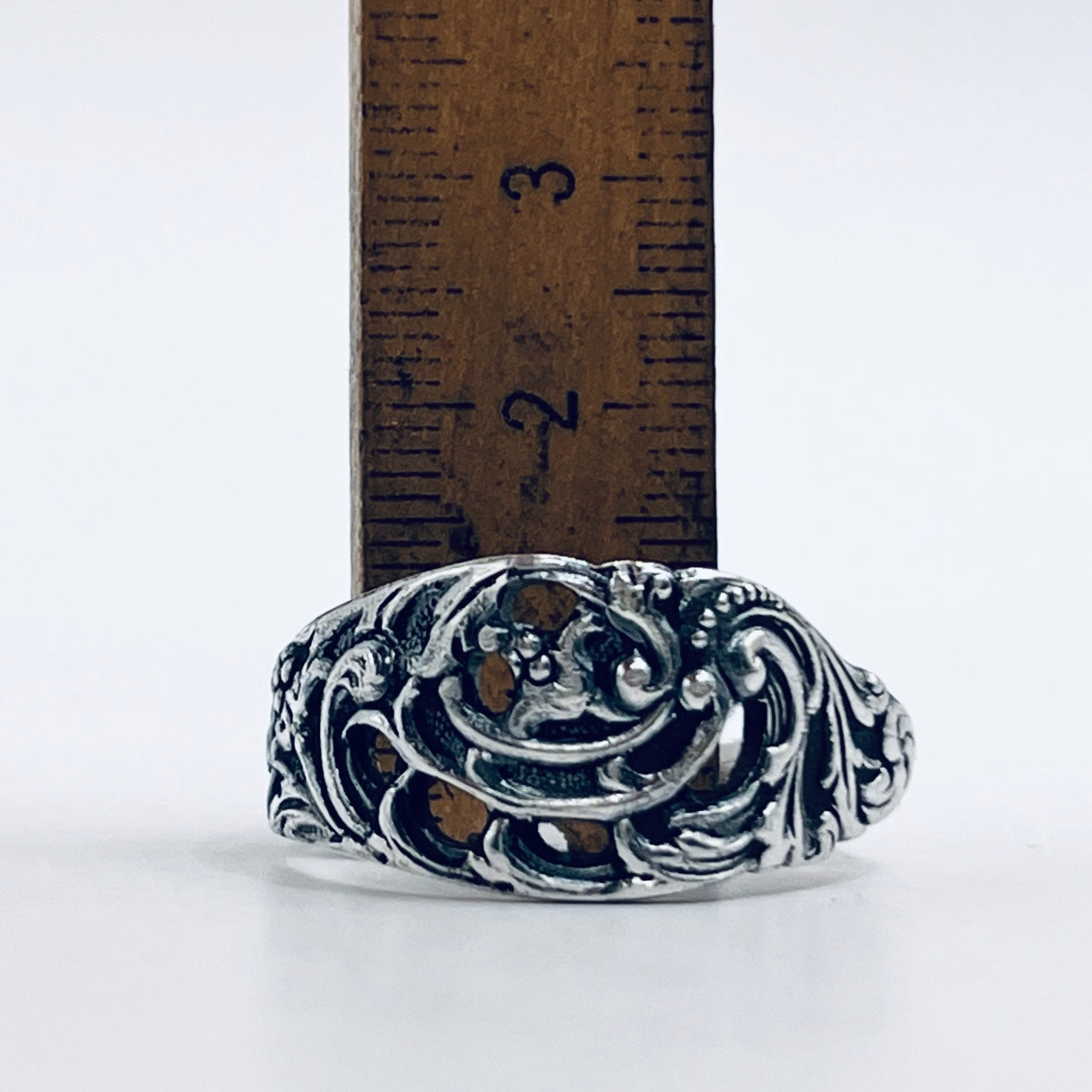 Anello Artigianale UVA TRAFORATO Mod. CLASSICO  Realizzato con Antica posata in Argento (Prima Metà del ’900)