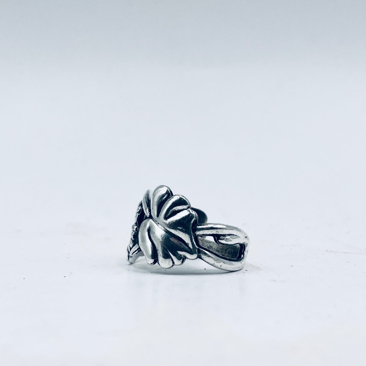 Anello Artigianale FIORDALISO FINLANDESE  Mod. SPIRALE/CLASSICO Realizzato con Antica posata (Prima Metà del ’900)