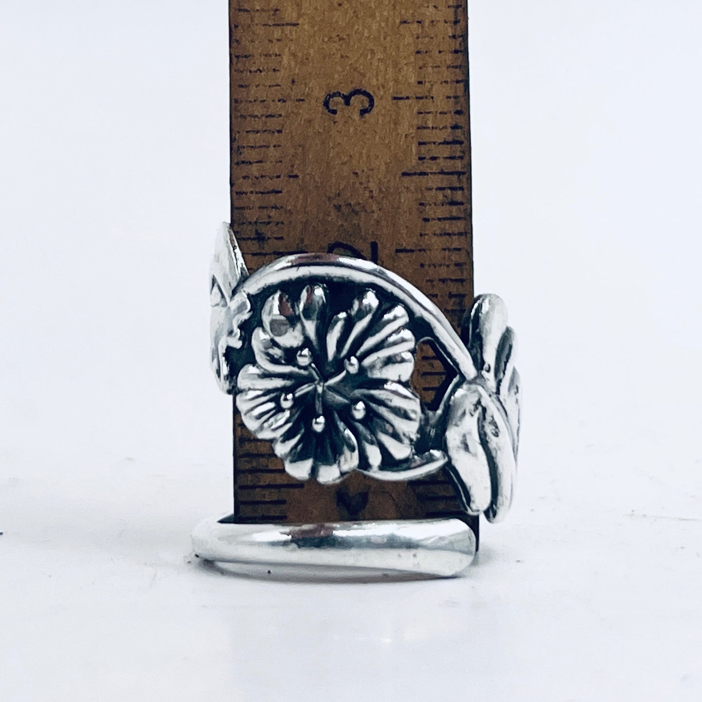 Anello Artigianale FIORDALISO FINLANDESE  Mod. SPIRALE/CLASSICO Realizzato con Antica posata (Prima Metà del ’900)