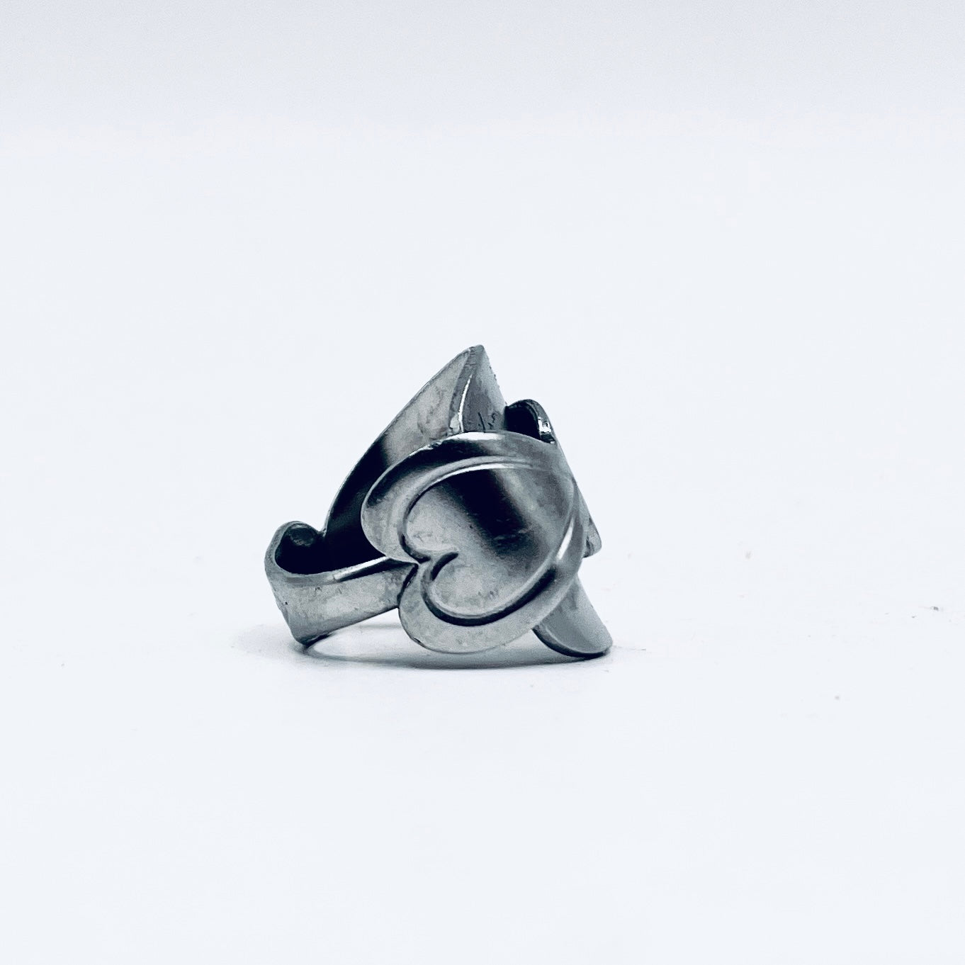Anello Artigianale Mod. INTERO CUORI  Realizzato con intero Cucchiaino in ACCIAIO