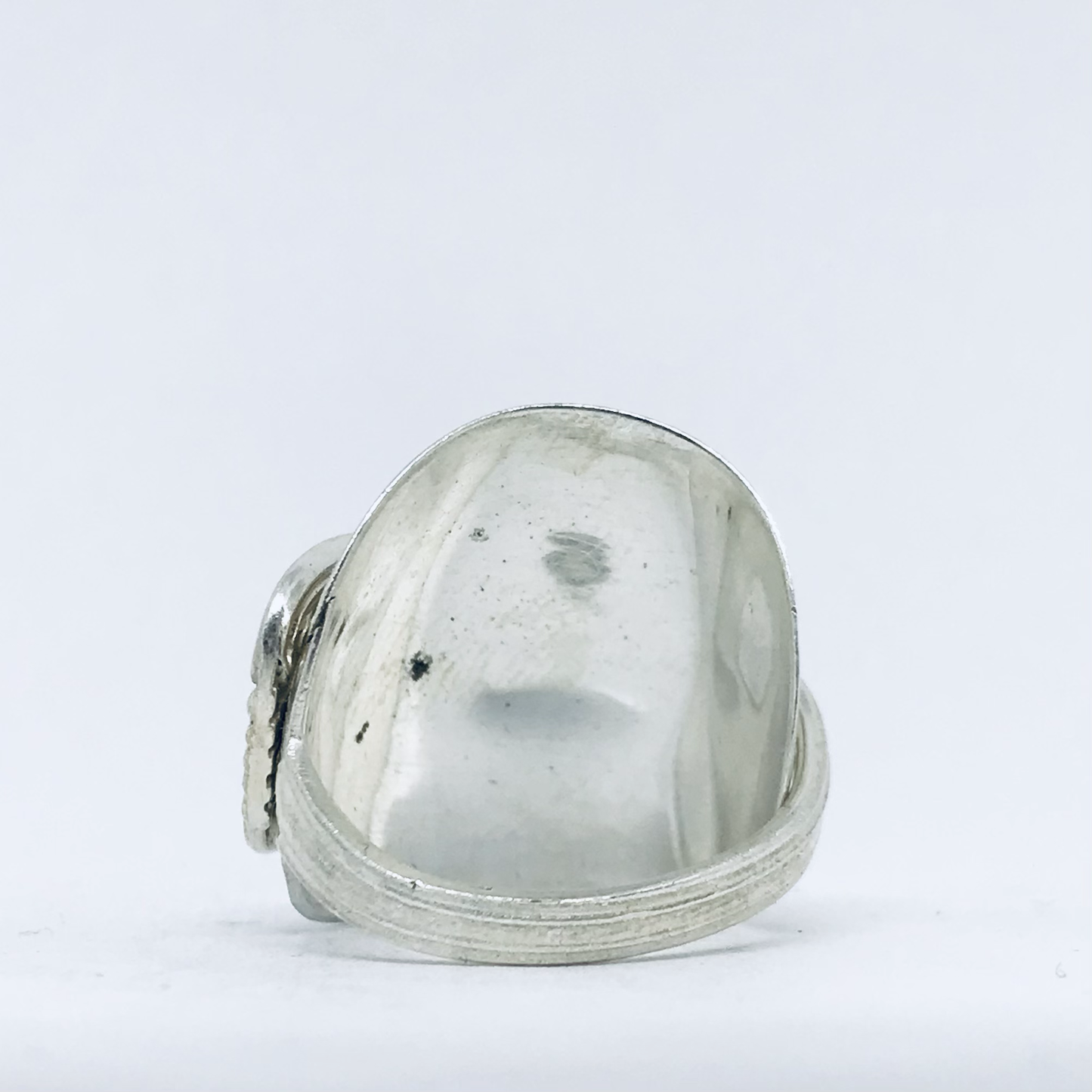 Anello Artigianale Mod. INTERO  Realizzato con intero Antico Cucchiaino in Argento (Prima Metà del ’900)