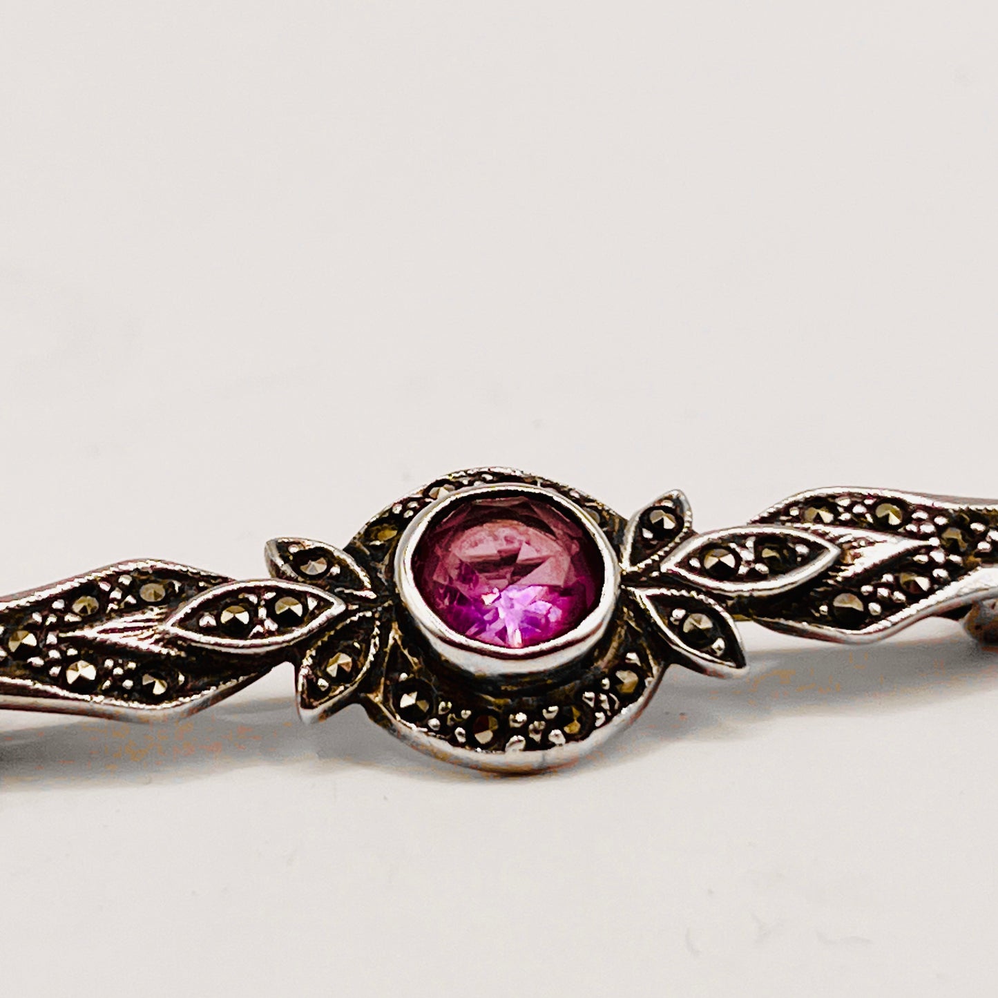 Anello Artigianale SPILLA AMETISTA MARCASSITE Mod. SPILLA Realizzato con Antica spilla in Argento (Prima Metà del ’900)