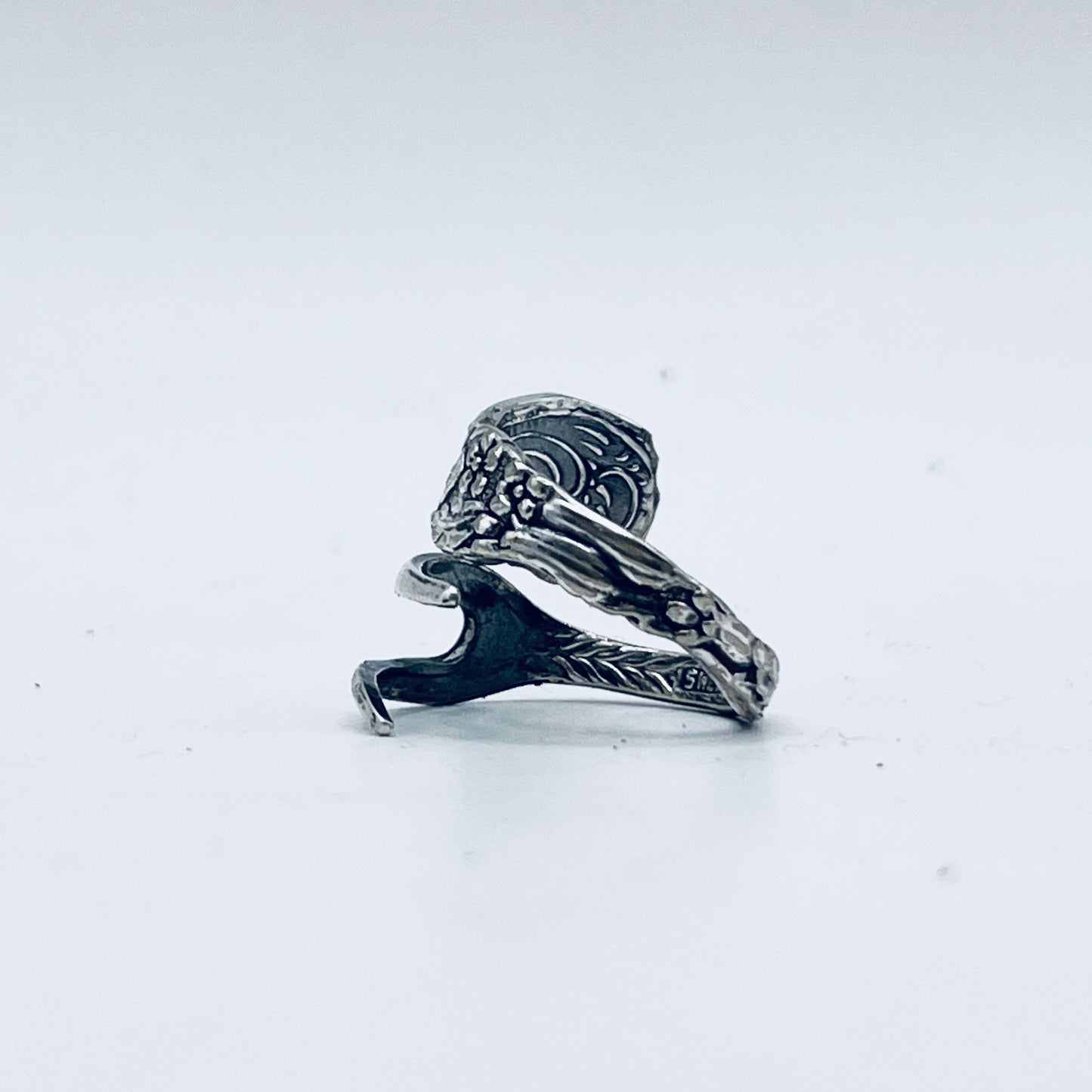 Anello Artigianale GIRASOLE Mod. PINZETTA  Realizzato con Antica posata in Argento (Prima Metà del ’900)