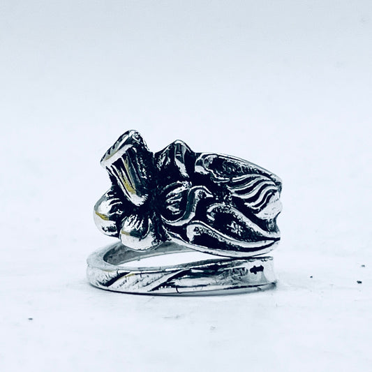 Anello Artigianale IRIS Mod. SPIRALE  Realizzato con  Antica posata in Argento (Prima Metà del ’900)