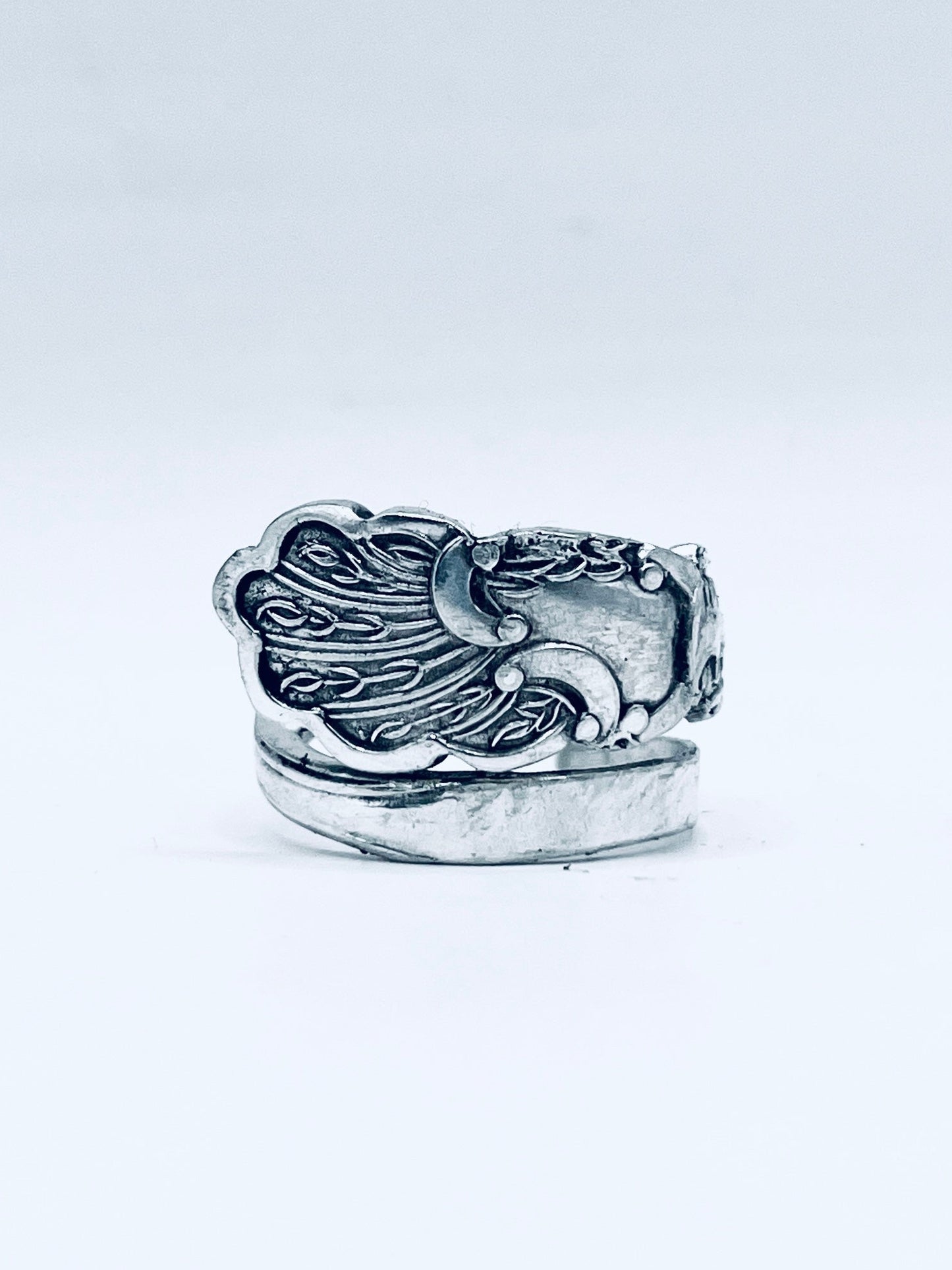 Anello Artigianale PAVONE Mod. SPIRALE/INTERO/CLASSICO  Realizzato con intero Antico Cucchiaino in Argento (Prima Metà del ’900)