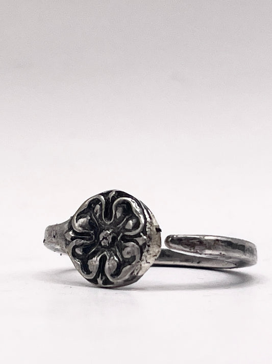 Anello Quadrifoglio ricavato da uno spiedino antico in argento 800