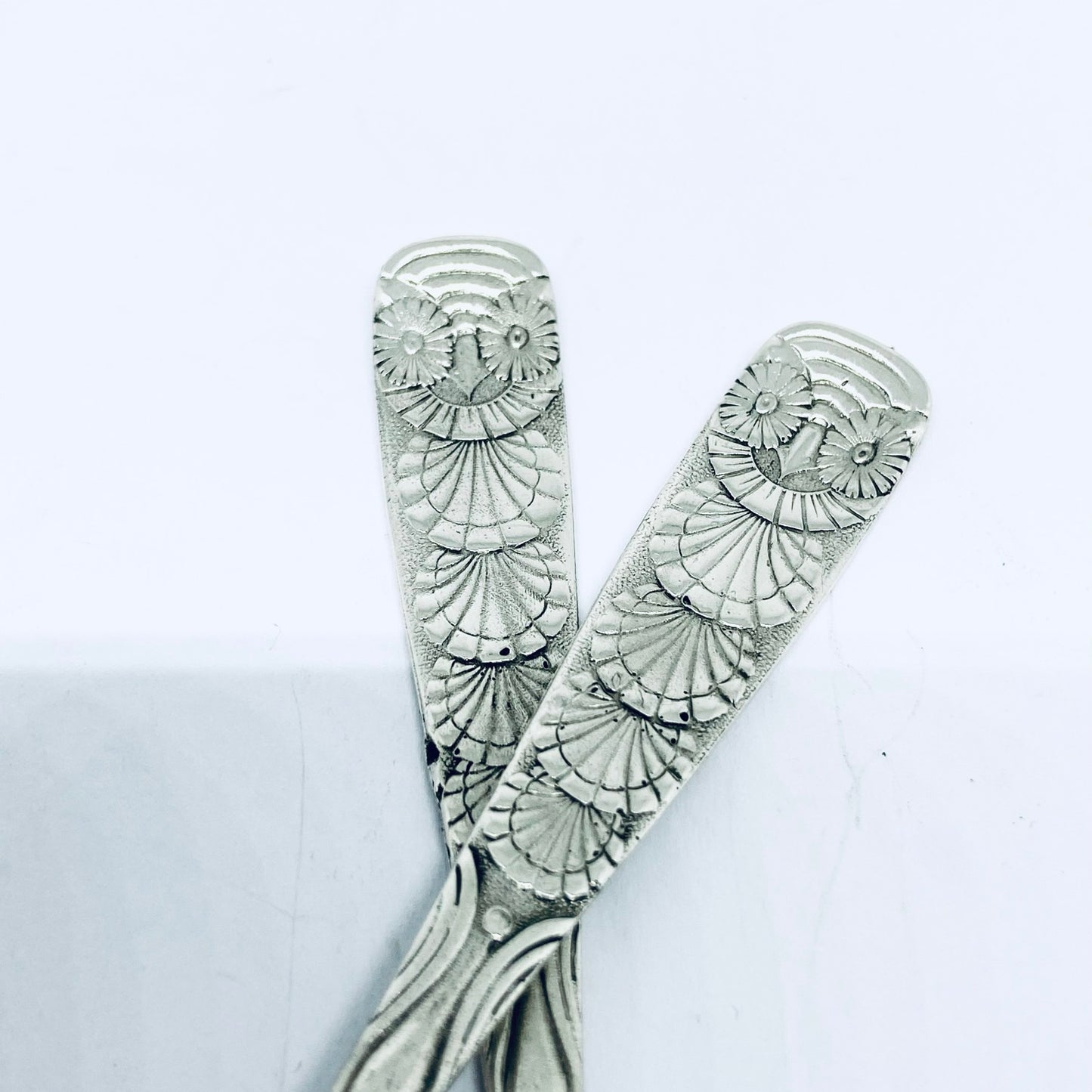Anello Artigianale GUFO Mod. CLASSICO/SPIRALE  Realizzato con Antica posata in Argento (Prima Metà del ’900)