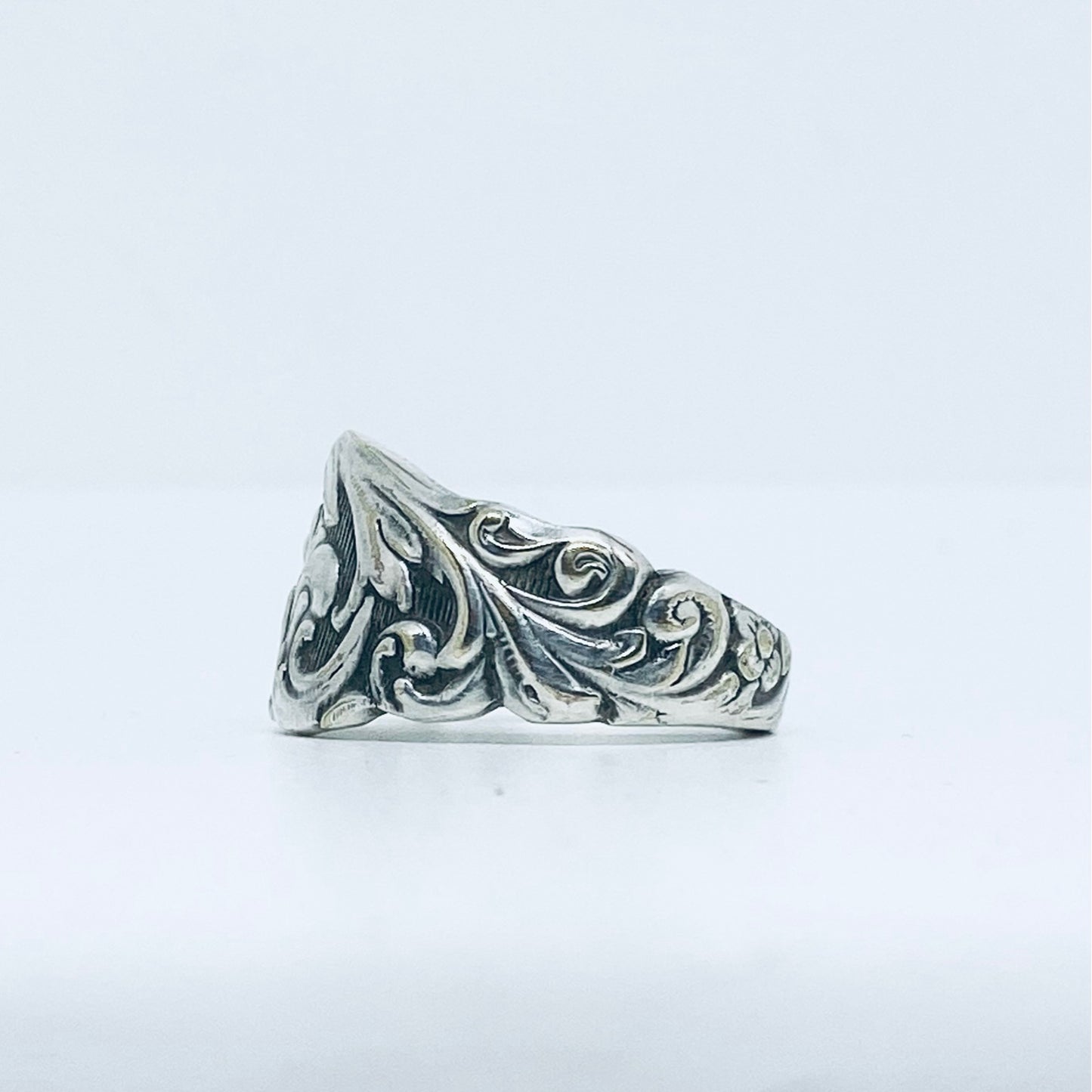 Anello Artigianale DECORO Mod. CLASSICO/SPIRALE  Realizzato con Antica posata in Argento (Prima Metà del ’900)