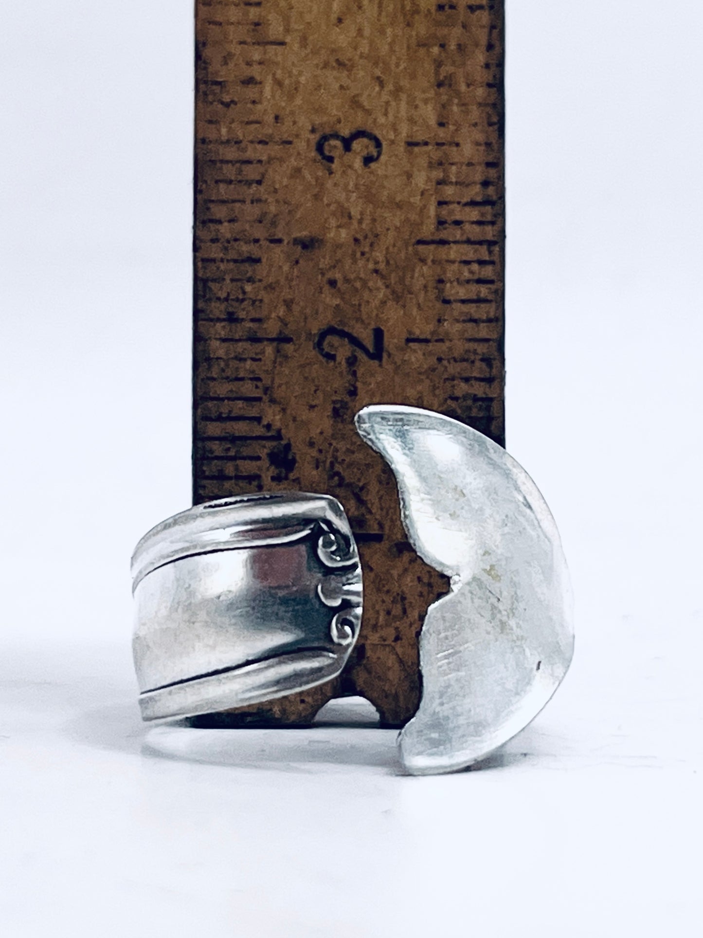 Anello Artigianale Mod. MINICODA#02 Realizzato con Antica posata in Argento (Prima Metà del ’900)