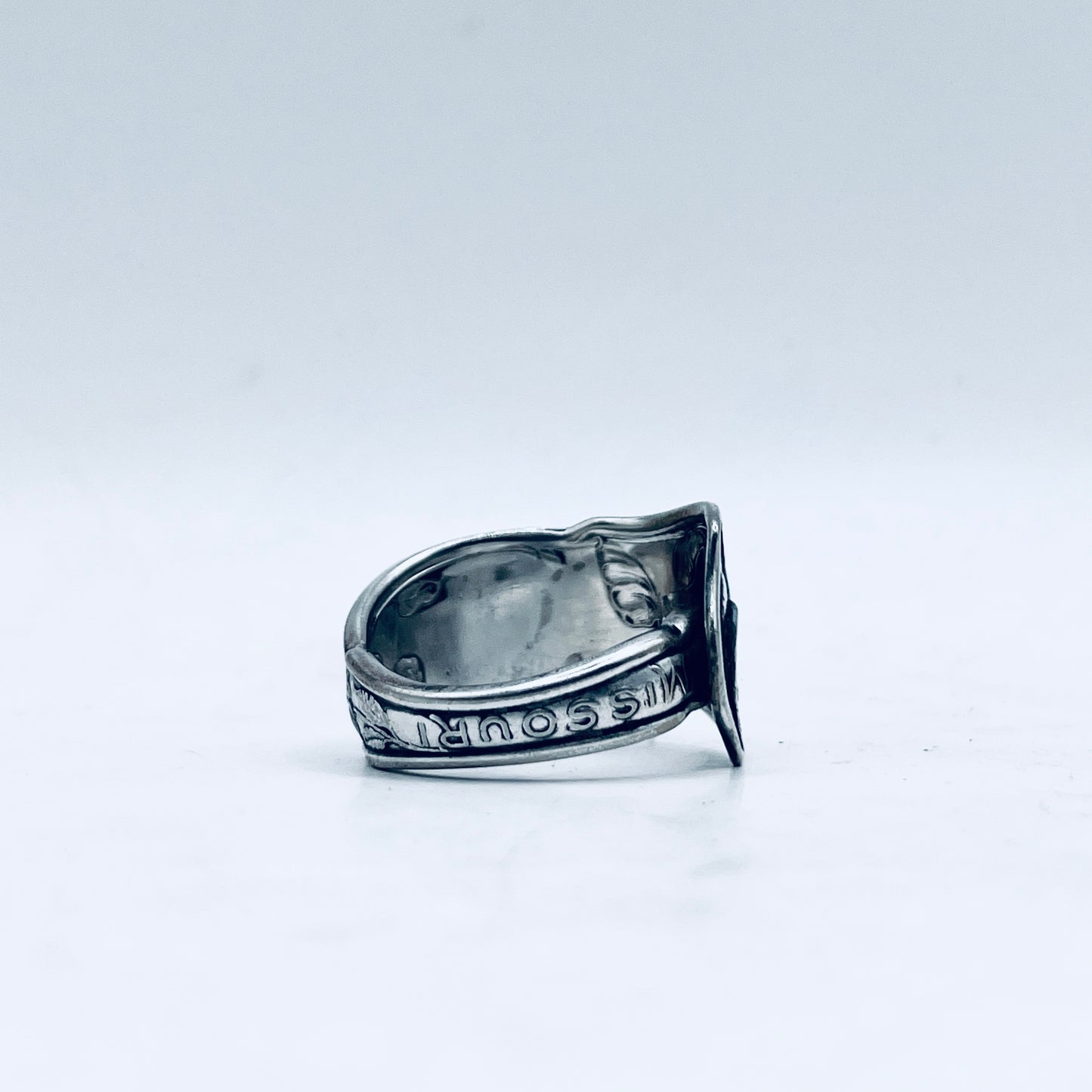 Anello Artigianale Mod. CLASSICO/SPIRALE  WISCONSIN Realizzato con Antica posata in Argento (Prima Metà del ’900)