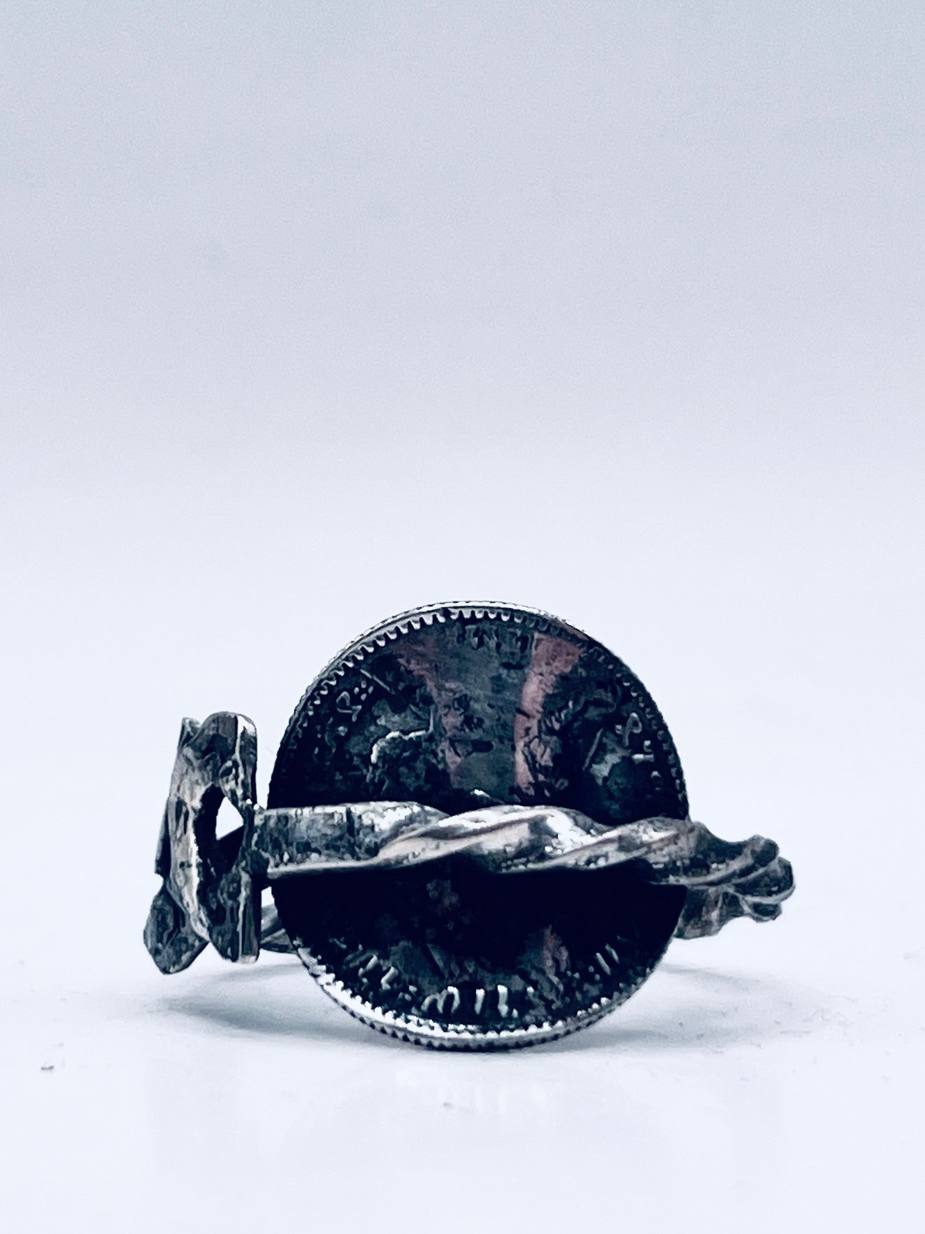 Anello Artigianale Mod. INTERO LEONE DI GIUDA e MENELIK  Realizzato con intero Antico Cucchiaino in Argento (Prima Metà del ’900)