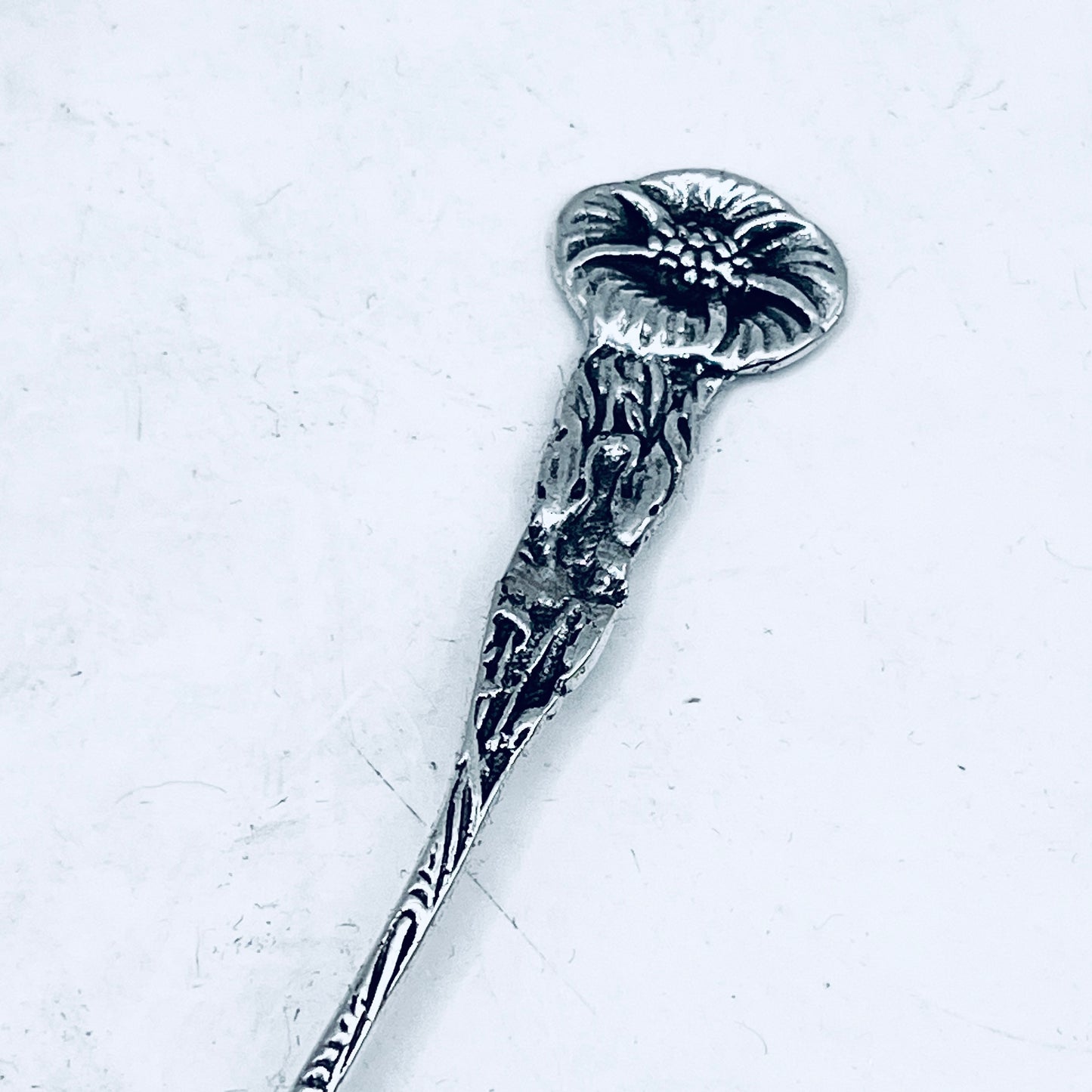 Anello Artigianale PAPAVERO 02 Mod. SPIRALE  Realizzato con  Antica posata in Argento (Prima Metà del ’900)
