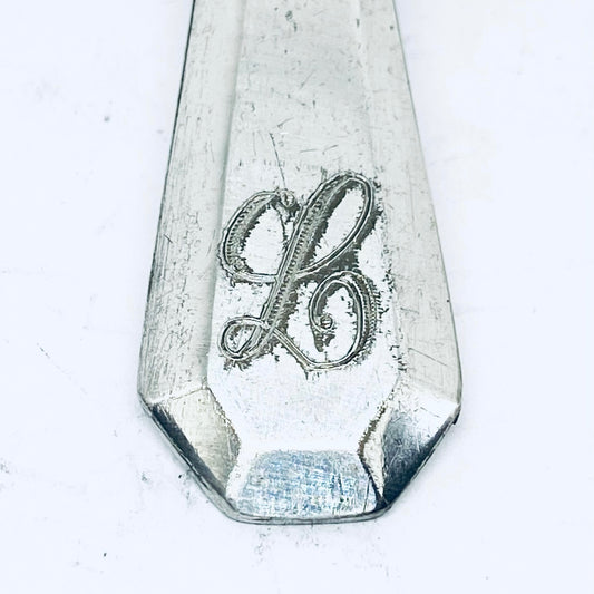 Anello Artigianale con Iniziale L