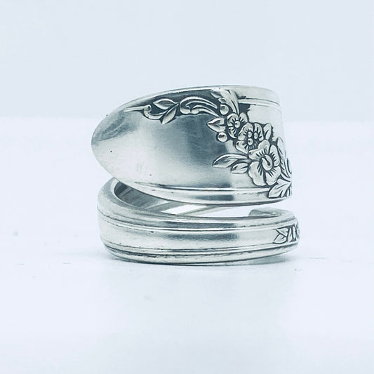 Anello Artigianale Mod. SPIRALE  Realizzato con Antica posata in Argento (Prima Metà del ’900)