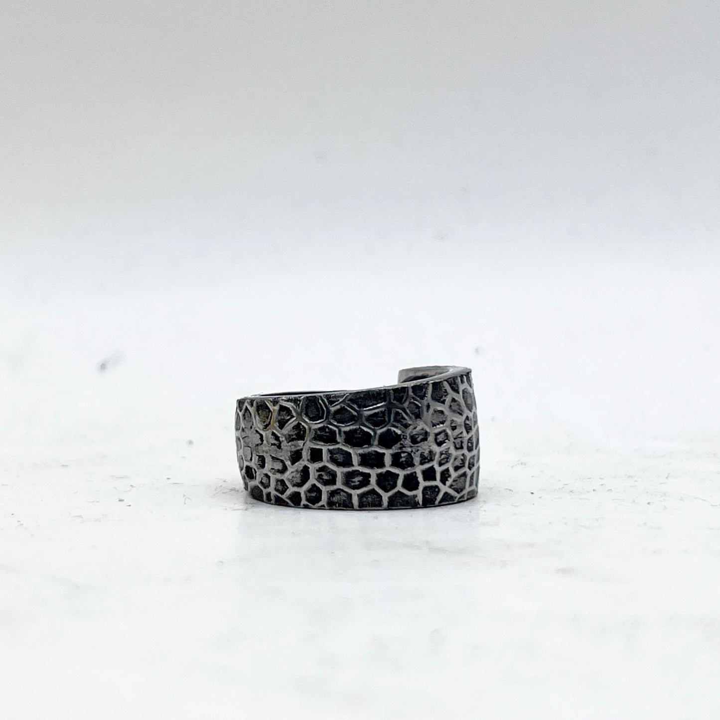 Anello Artigianale Mod. CLASSICO/SPIRALE/SOVRAPPOSTO PITONATO  Realizzato con Forchettina in ACCIAIO