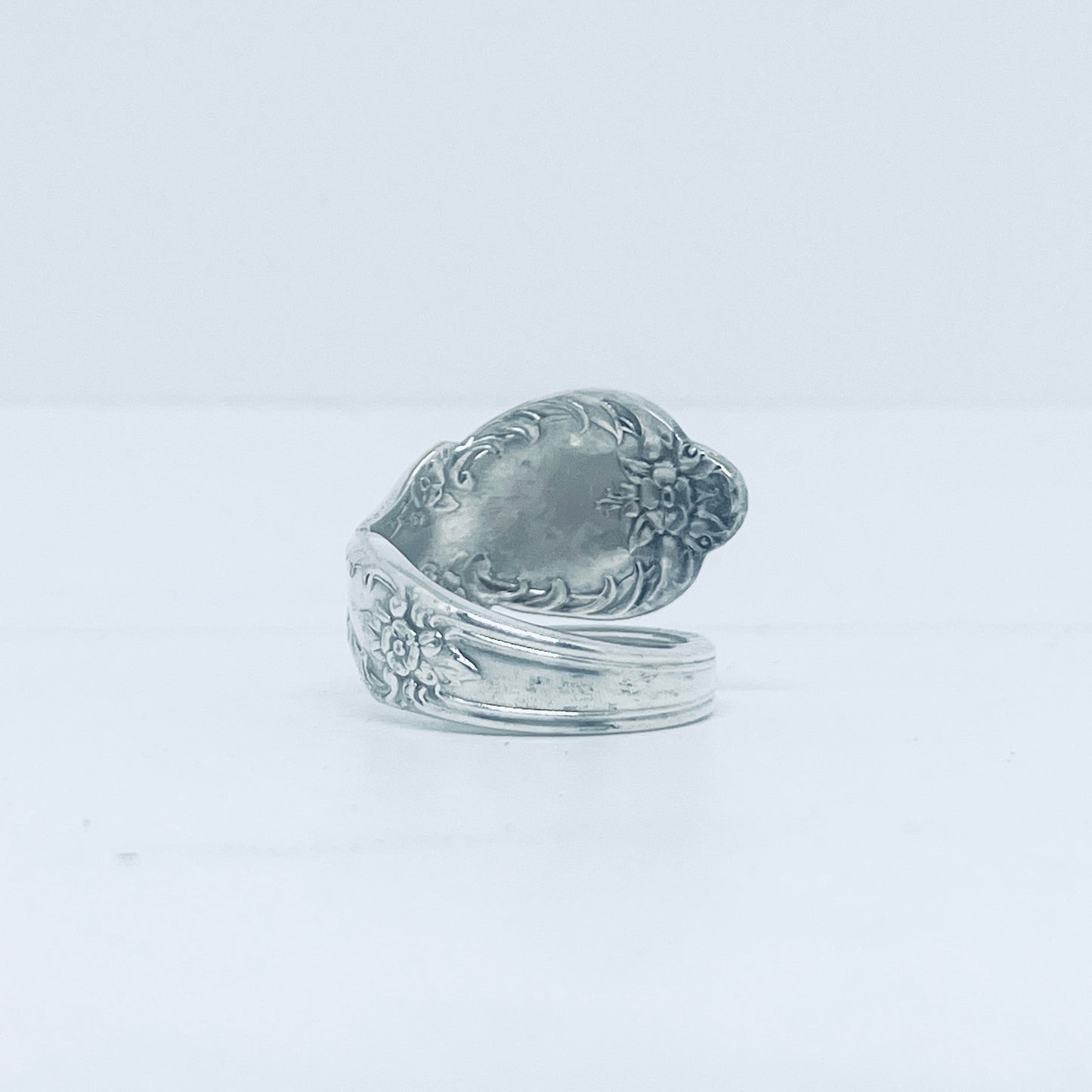 Anello Artigianale Mod. SPIRALE  Realizzato con Antica posata in Argento (Prima Metà del ’900)