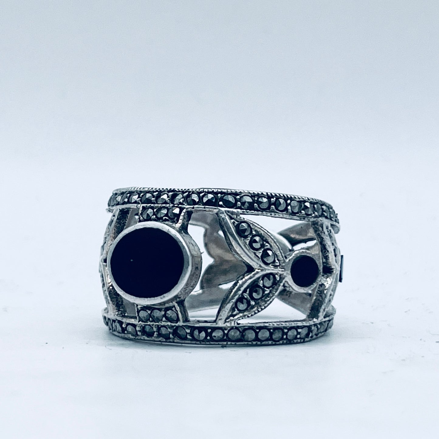 Anello Artigianale SPILLA ONICE Mod. SPILLA Realizzato con Antica spilla in Argento (Prima Metà del ’900)