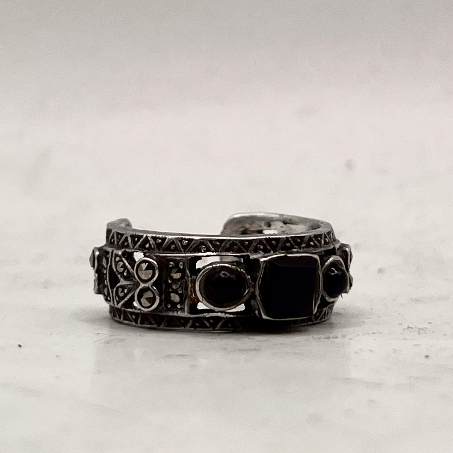 Anello Artigianale SPILLA ONICE Mod. SPILLA Realizzato con Antica spilla in Argento (Prima Metà del ’900)