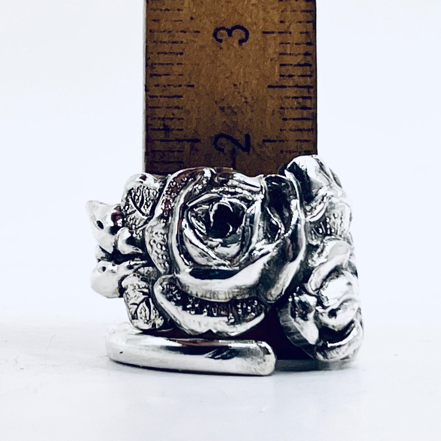 Anello Artigianale ROSA SELVATICA Mod. SPIRALE  Realizzato con Antica posata in Argento (Prima Metà del ’900)