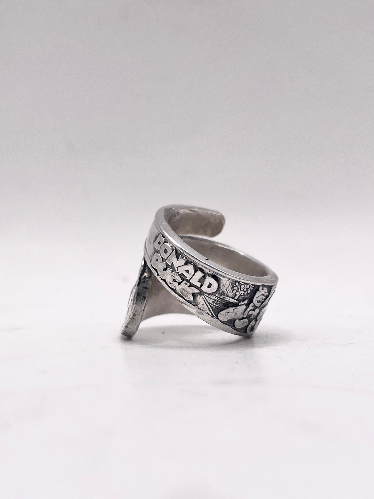Anello Donald Duck ricavato da una posata antica in lega d’argento – vista 8