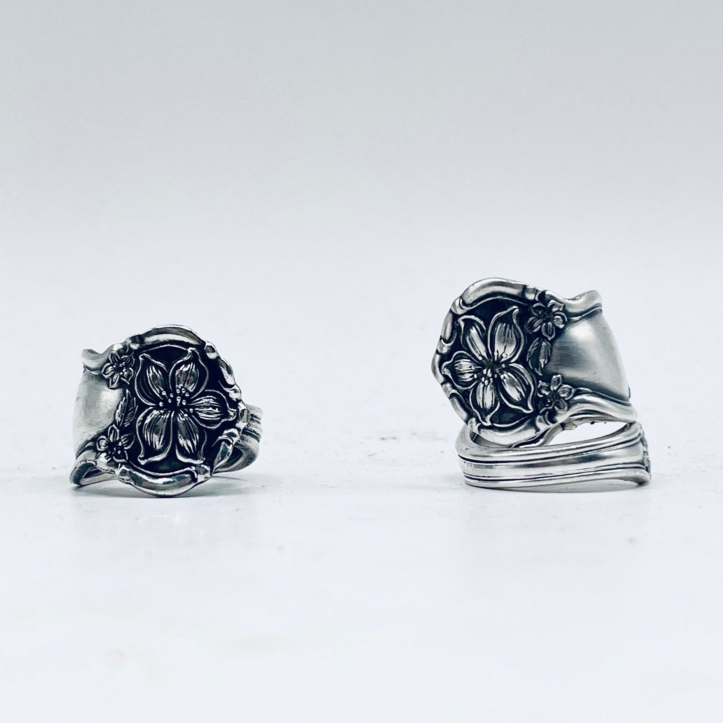 Anello Artigianale Mod. SPIRALE  ZAGARA Realizzato con Antica posata in Argento (Prima Metà del ’900)