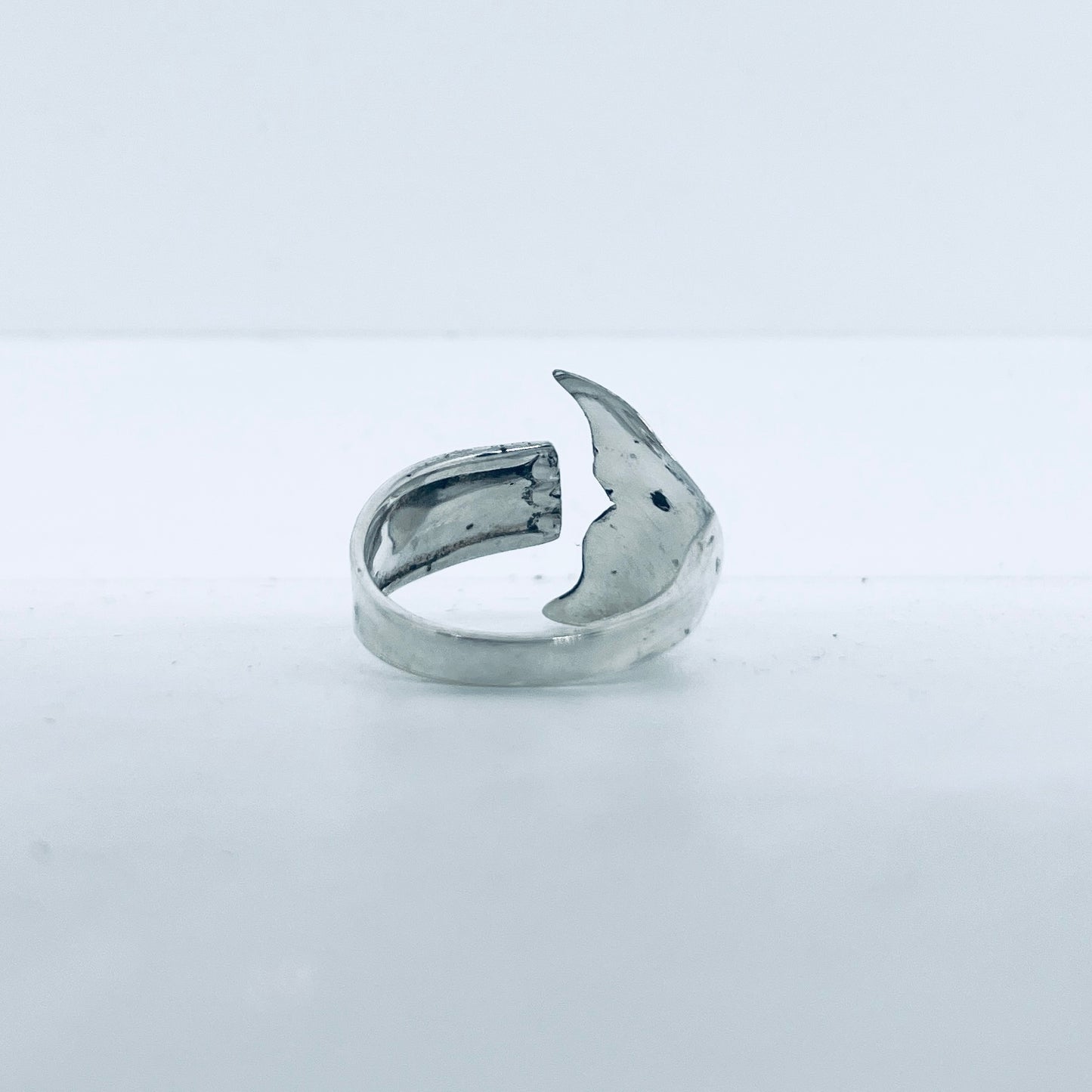 Anello Artigianale Mod. MINICODA#10  Realizzato con Antica posata in Argento (Prima Metà del ’900)