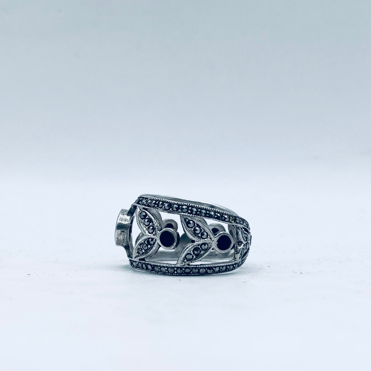 Anello Artigianale SPILLA ONICE Mod. SPILLA Realizzato con Antica spilla in Argento (Prima Metà del ’900)