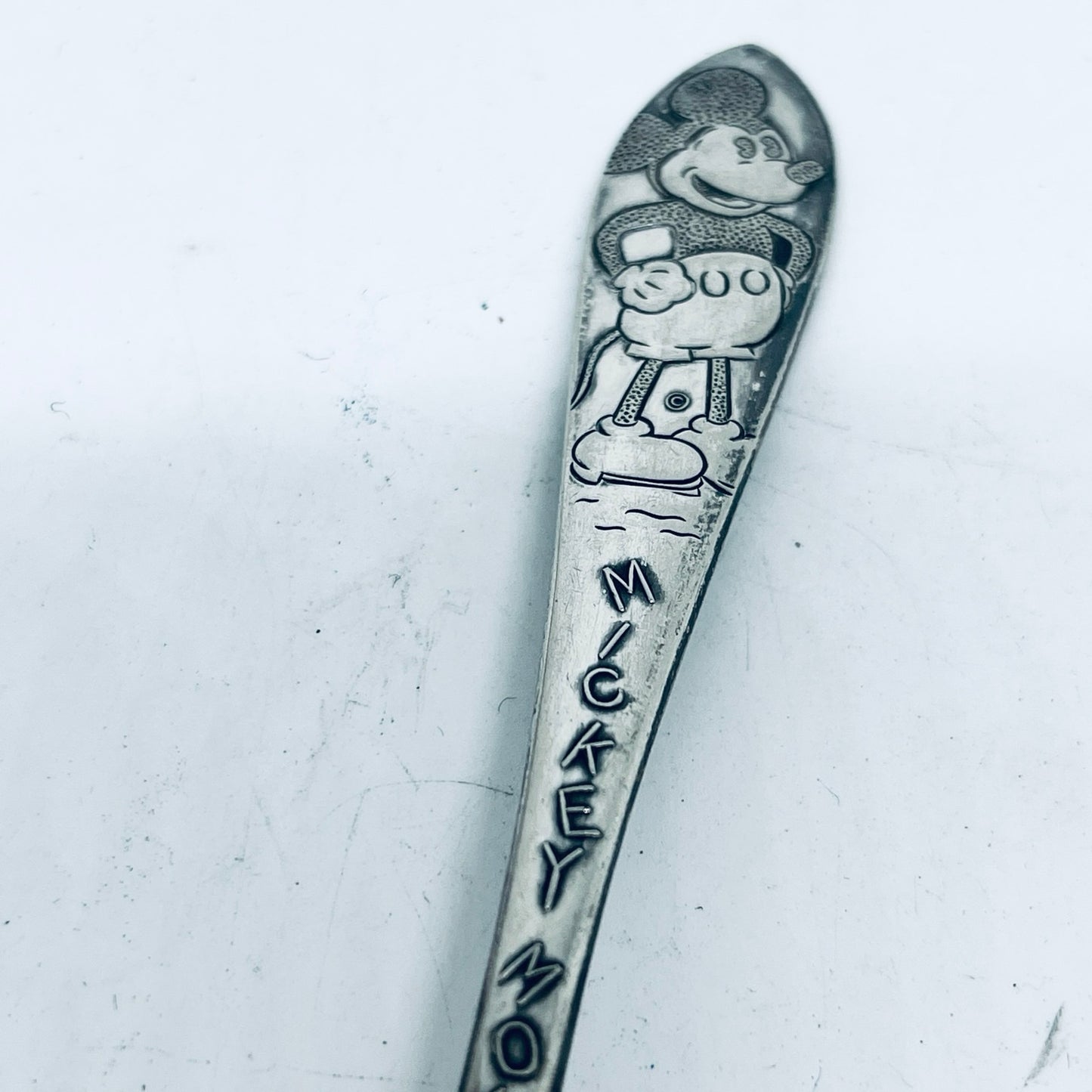 Anello Artigianale MICKEY MOUSE Mod. SPIRALE  Realizzato con Antica posata in Argento (Prima Metà del ’900)