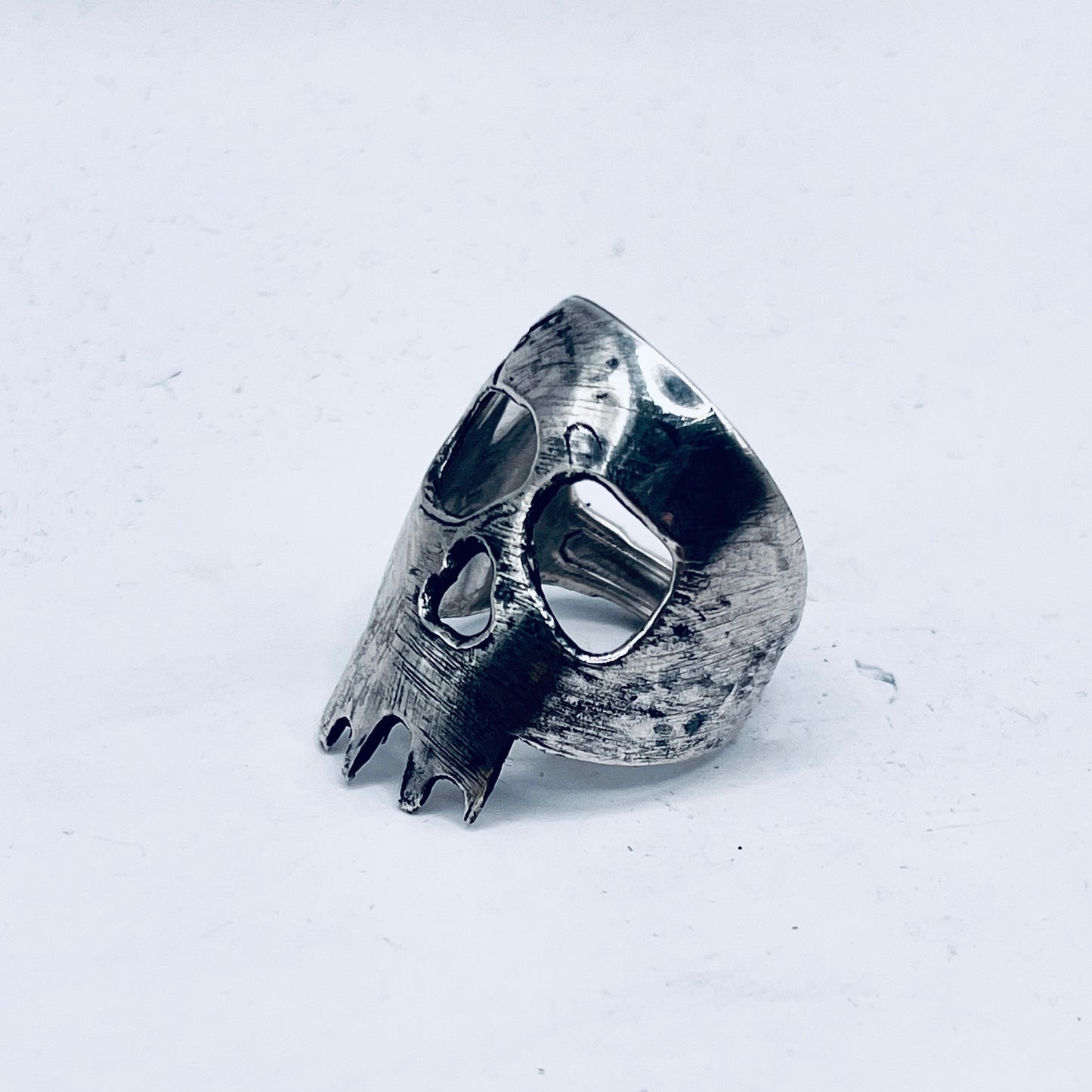Anello Artigianale Mod. TESCHIO PALETTA  Realizzato con Antica posata in Argento (Prima Metà del ’900)