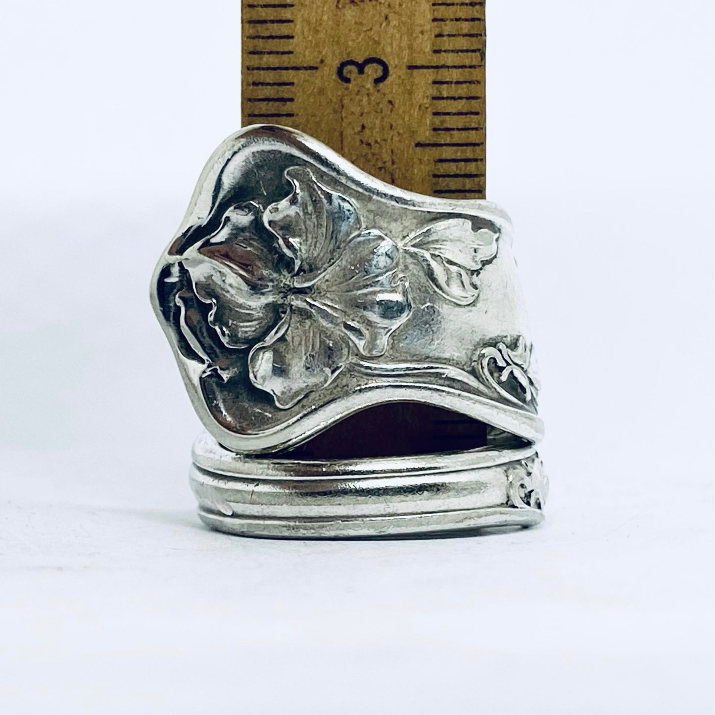 Anello Artigianale Mod. SPIRALE  Realizzato con Antica posata in Argento (Prima Metà del ’900)