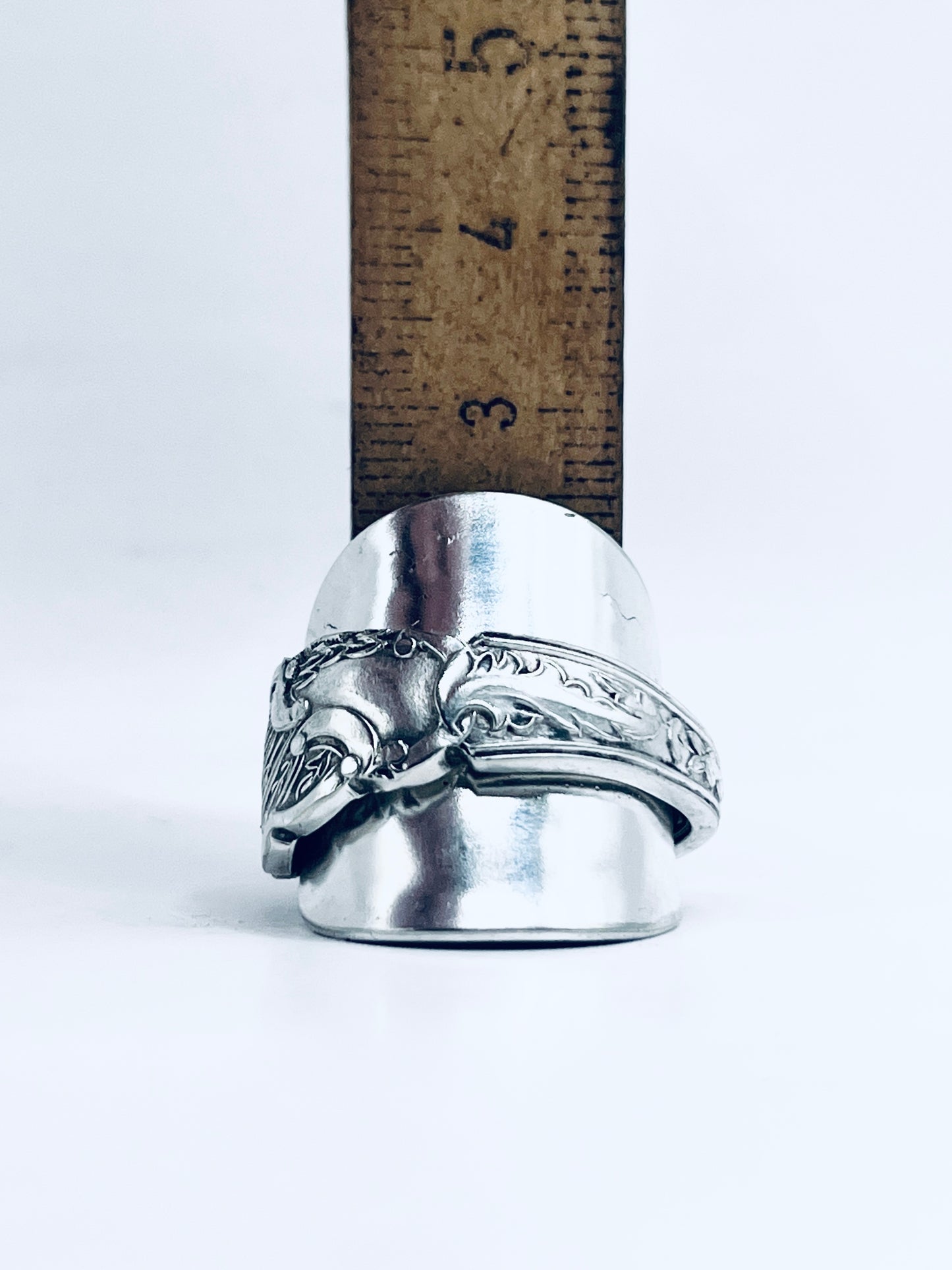 Anello Artigianale PAVONE Mod. SPIRALE/INTERO/CLASSICO  Realizzato con intero Antico Cucchiaino in Argento (Prima Metà del ’900)