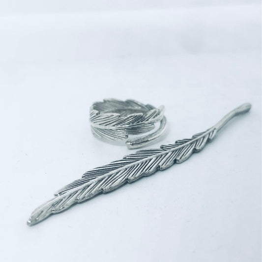 Anello Artigianale PIUMA Mod. SPILLA Realizzato con Antica spilla in Argento (Prima Metà del ’900)