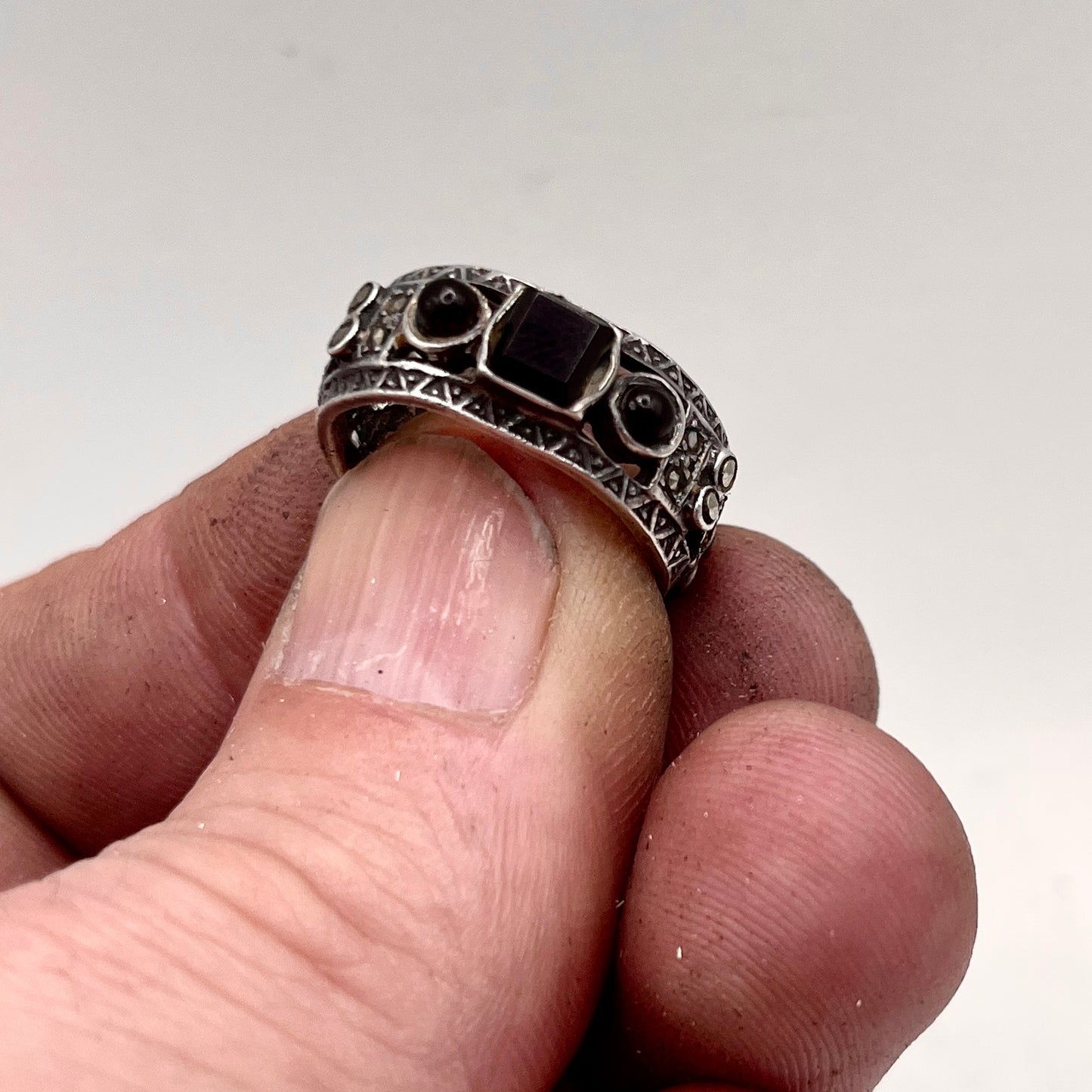 Anello Artigianale SPILLA ONICE Mod. SPILLA Realizzato con Antica spilla in Argento (Prima Metà del ’900)