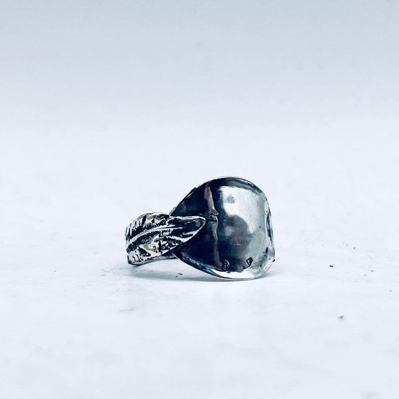 Anello Artigianale PIUMA Mod. INTERO  Realizzato con intero Antico Cucchiaino in Argento (Prima Metà del ’900)