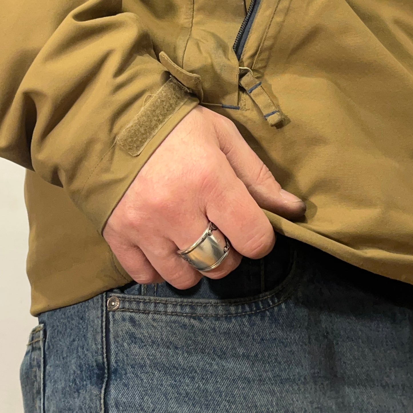 Anello Artigianale GIGLIO UOMO  Mod. CLASSICO  Realizzato con Antica posata in Argento (Prima Metà del ’900)