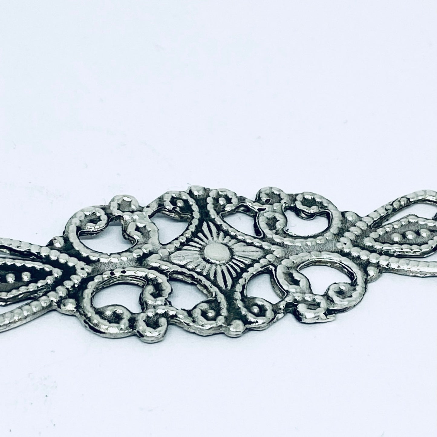 Anello Artigianale “BOCCHETTA SERRATURA ROMBO” Realizzato con bocchetta serratura in Argento (Prima Metà del ’900)