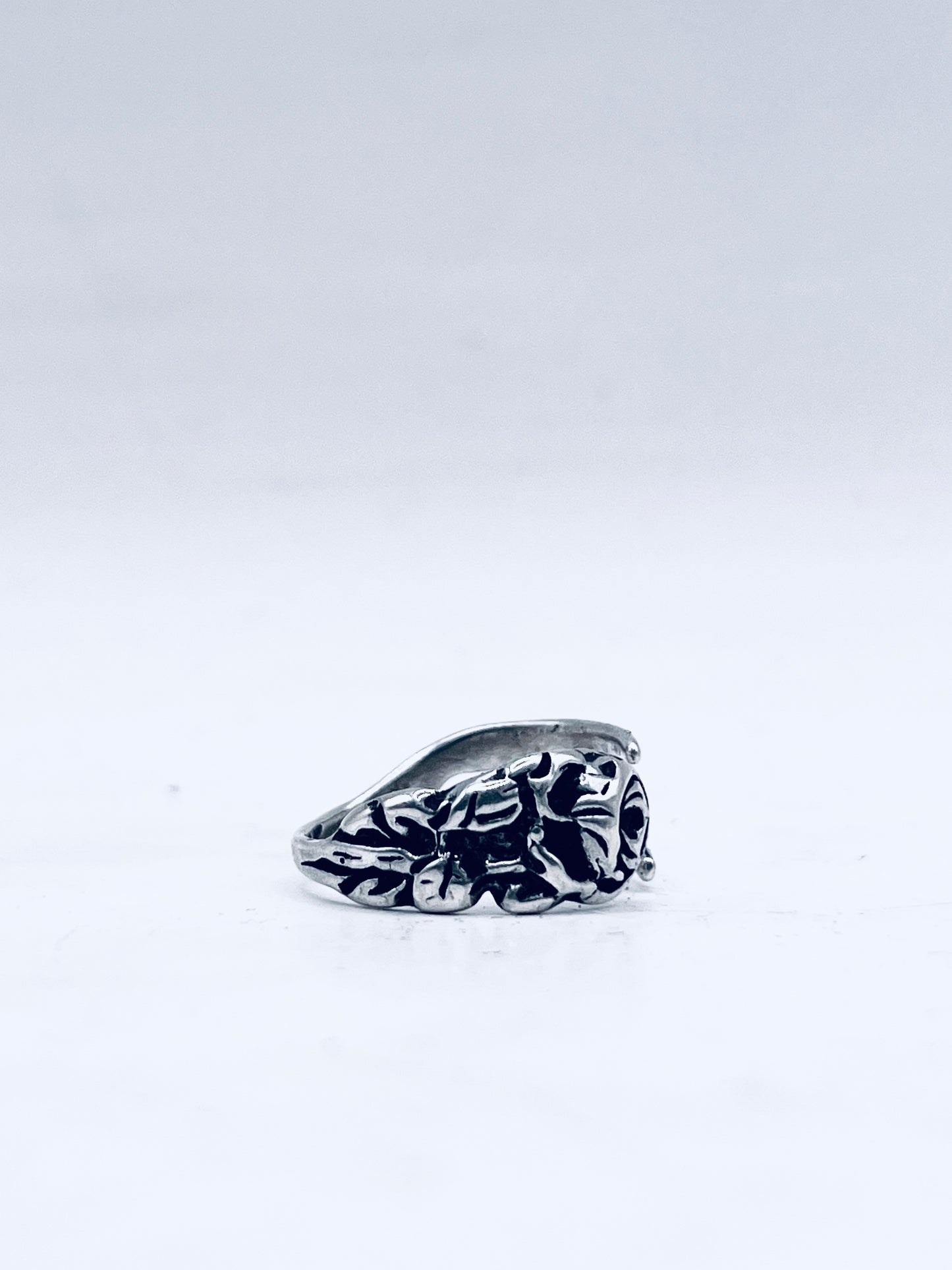 Anello Artigianale Mod. FORCHETTINA ROSA APERITIVO Realizzato con intera antica forchettina in Argento (Prima Metà del ’900)