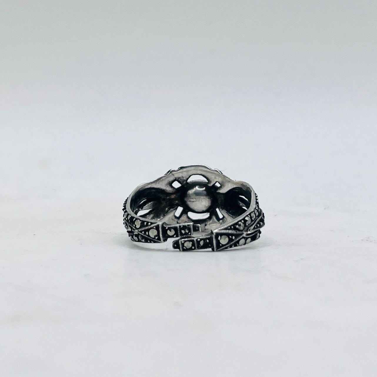 Anello Artigianale SPILLA ONICE MARCASSITE Mod. SPILLA Realizzato con Antica spilla in Argento (Prima Metà del ’900)