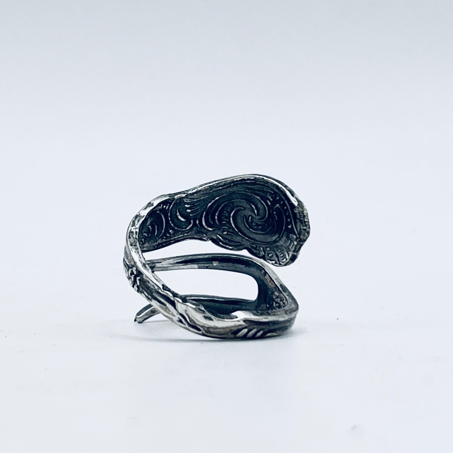 Anello Artigianale ANEMONE Mod. PINZETTA  Realizzato con Antica posata in Argento (Prima Metà del ’900)