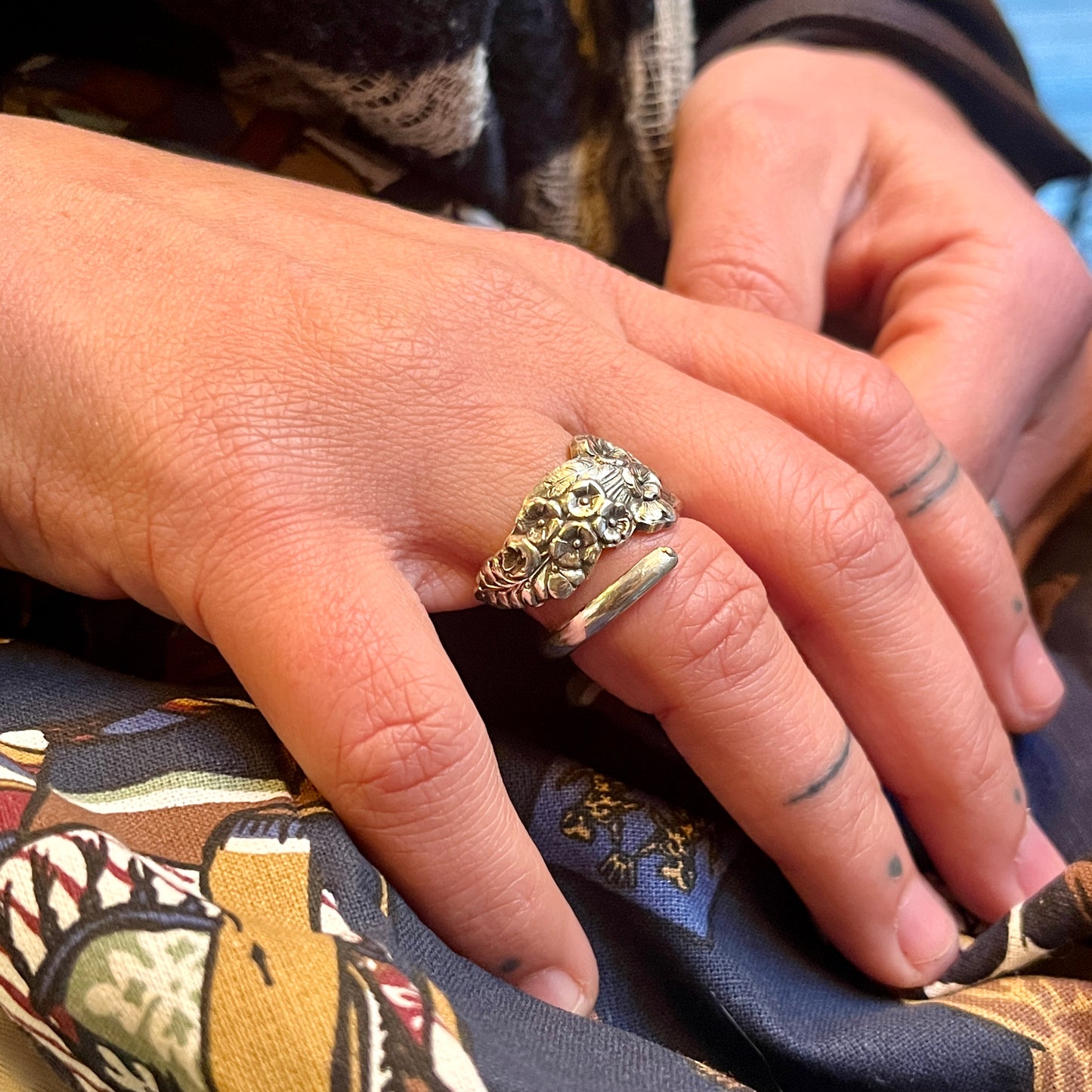 Anello Artigianale NON TI SCORDAR DI ME Mod. SPIRALE  Realizzato con Antica posata in Argento (Prima Metà del ’900)