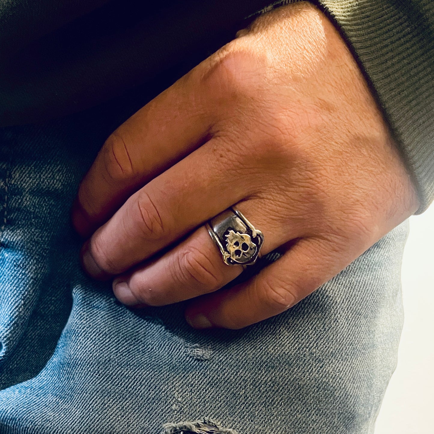 Anello Artigianale TESCHIO Mod. CLASSICO  Realizzato con Antica posata in Argento (Prima Metà del ’900)